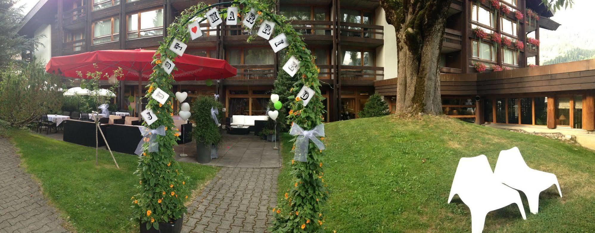 Hotel Kreuz Lenk Exterior photo